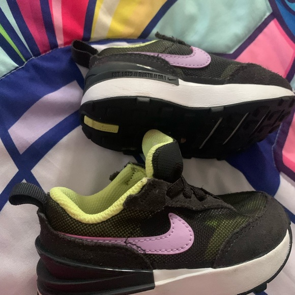 Toddler 5c Nike waffle - Picture 3 of 6